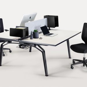 Fluid Desk
